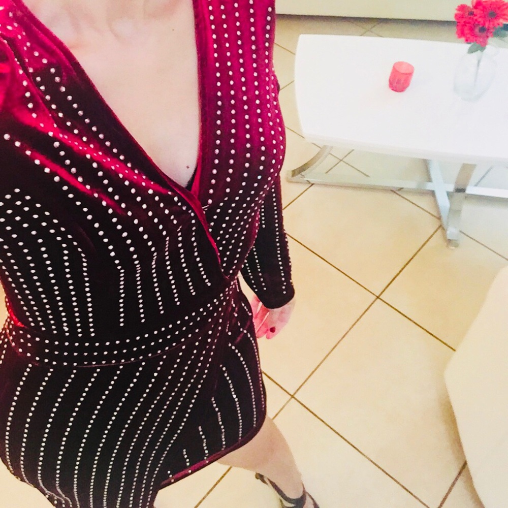 Exquisite✨burgundy🌺party mini dress by XTaren✨